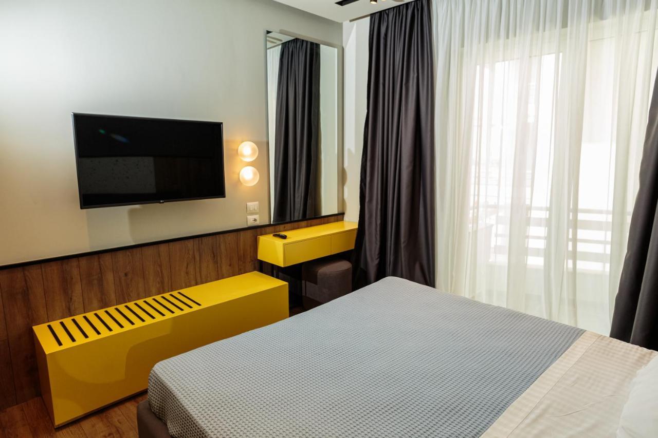 Visar Apartments Vlore Bagian luar foto