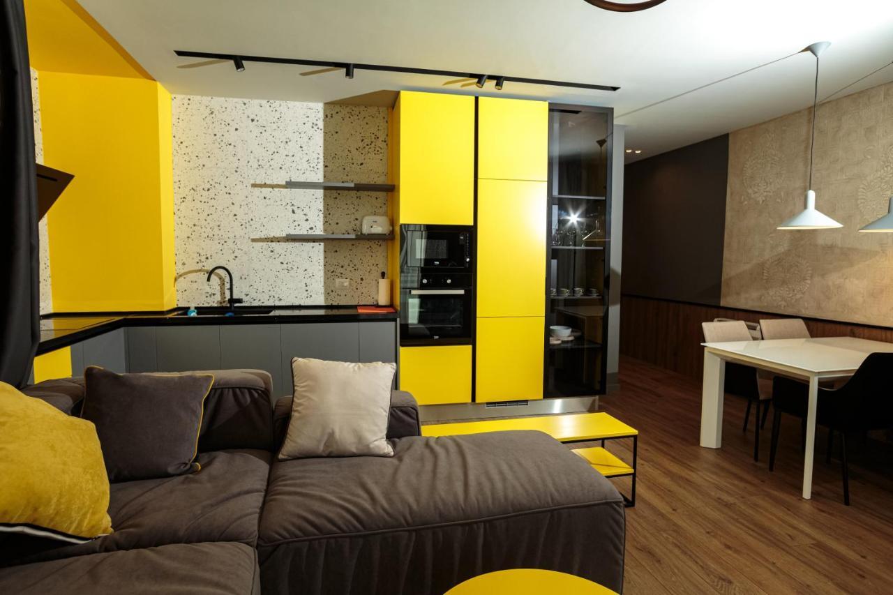 Visar Apartments Vlore Bagian luar foto