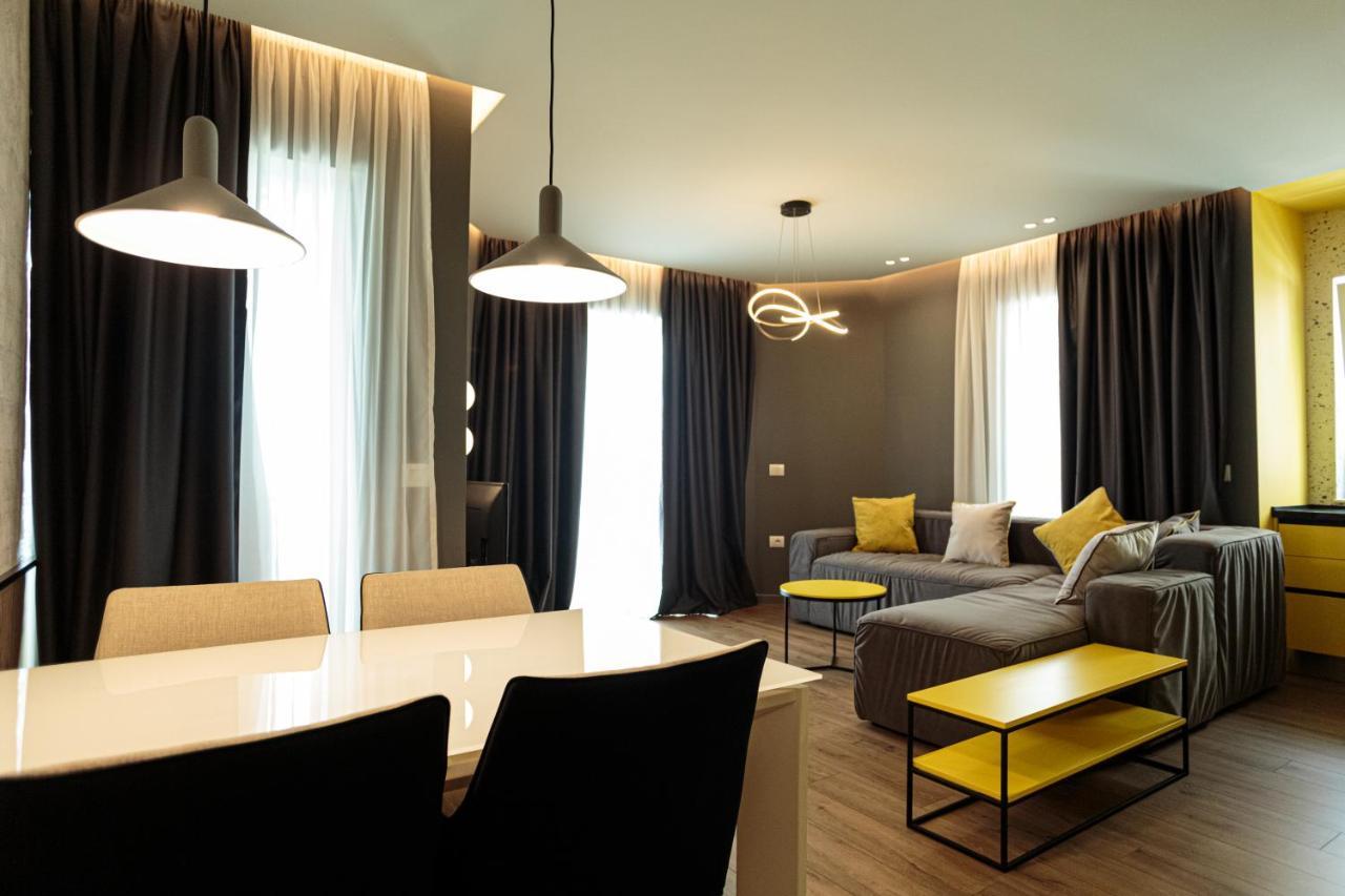 Visar Apartments Vlore Bagian luar foto
