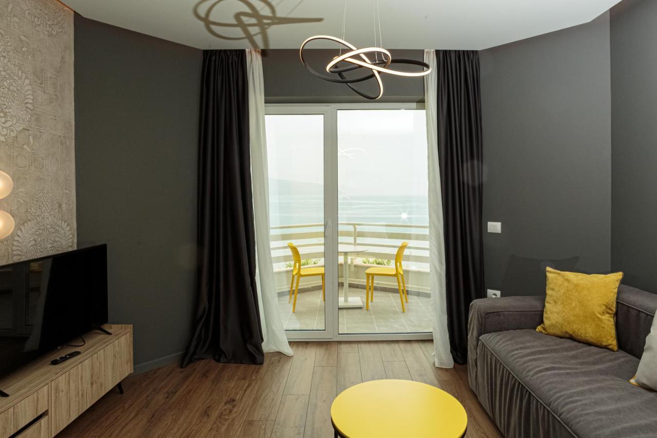 Visar Apartments Vlore Bagian luar foto
