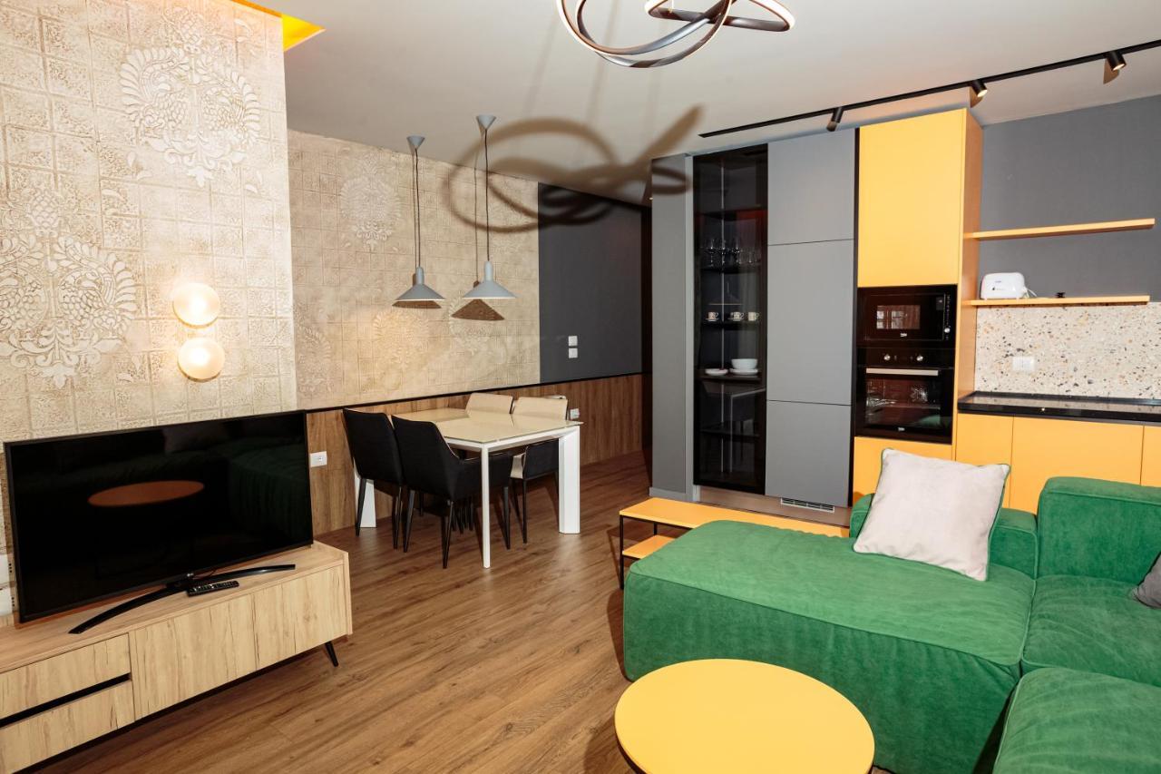 Visar Apartments Vlore Bagian luar foto