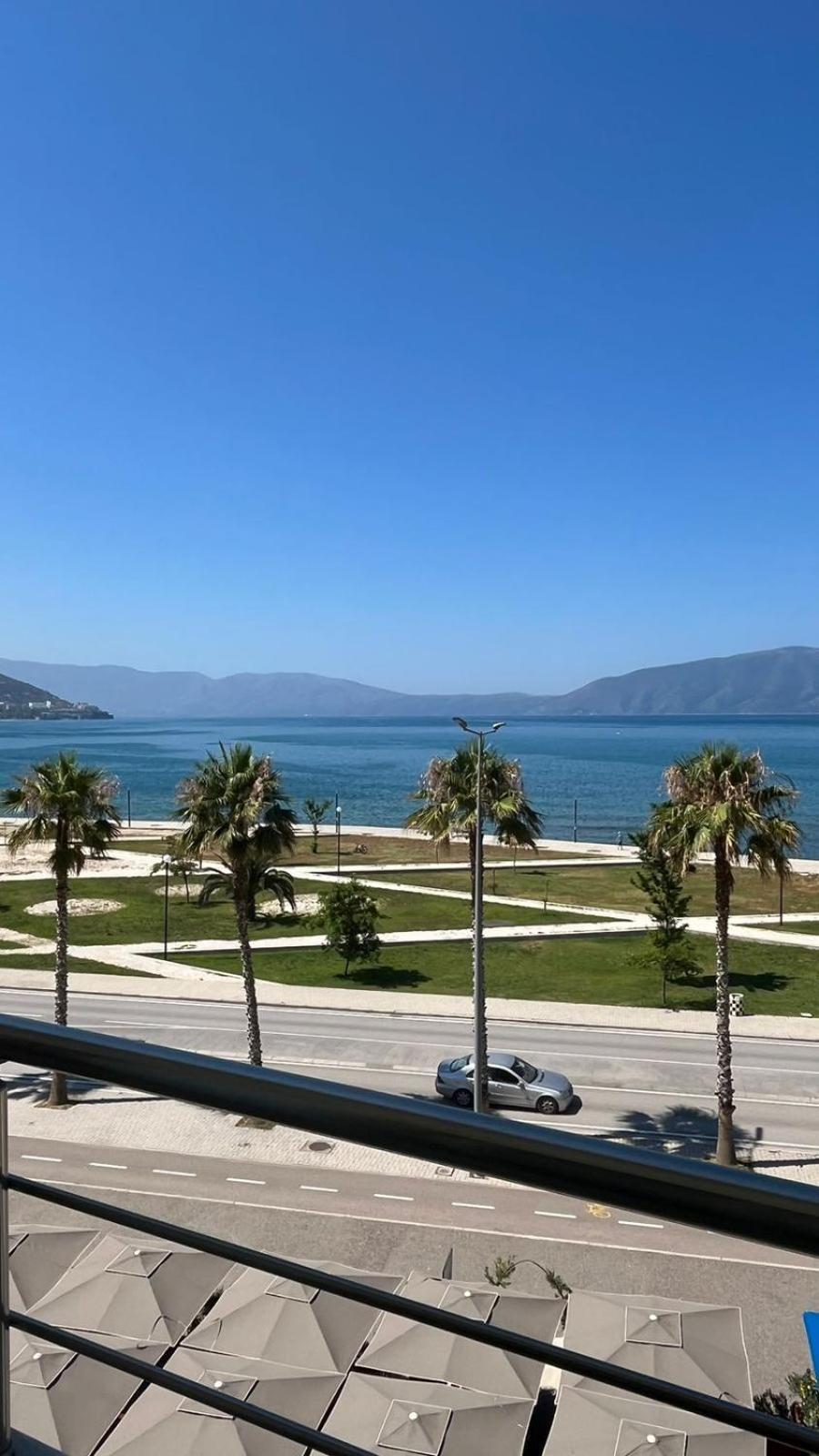 Visar Apartments Vlore Bagian luar foto