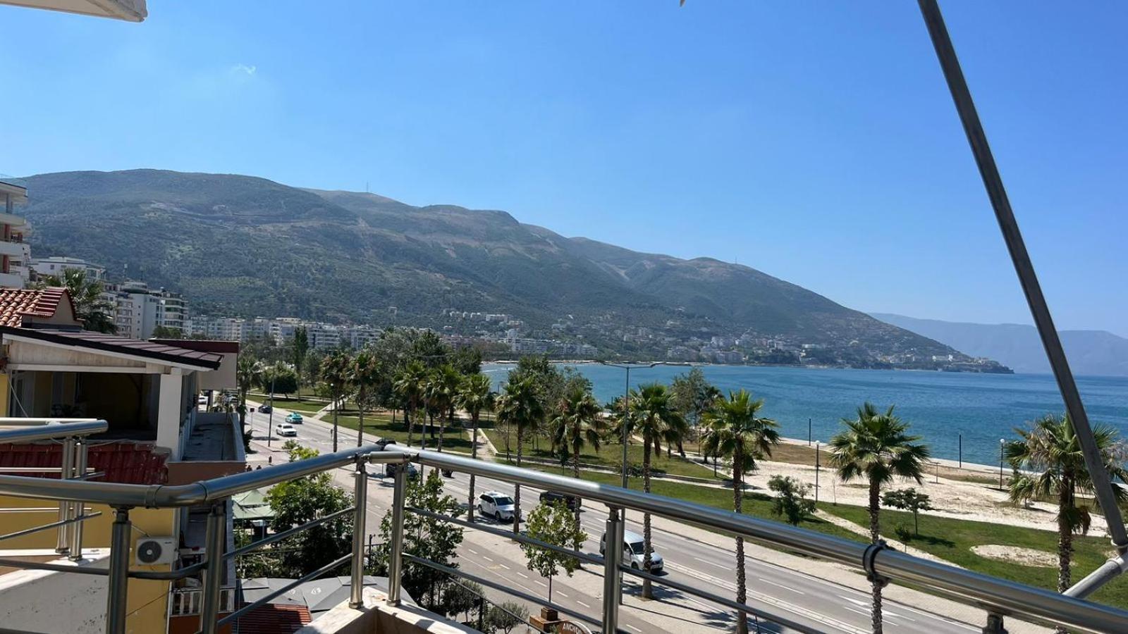 Visar Apartments Vlore Bagian luar foto